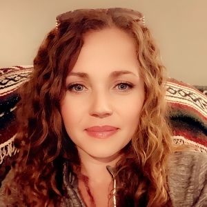 Meet your Posher, Christy